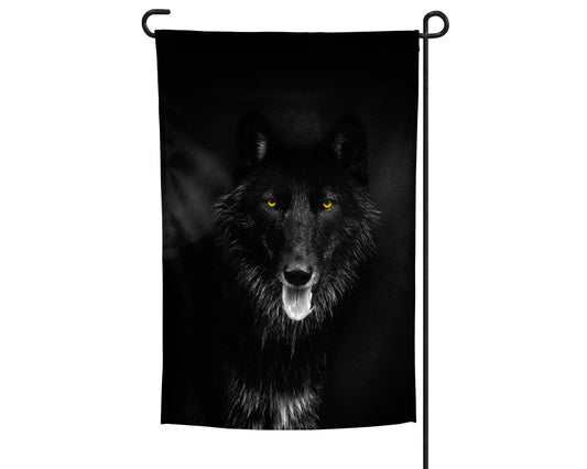CWWC-Amarok Garden Flag