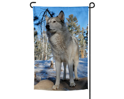 CWWC-Luna Garden Flag