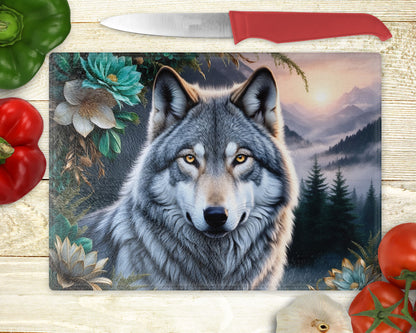 CWWC-Wolf Cutting Board
